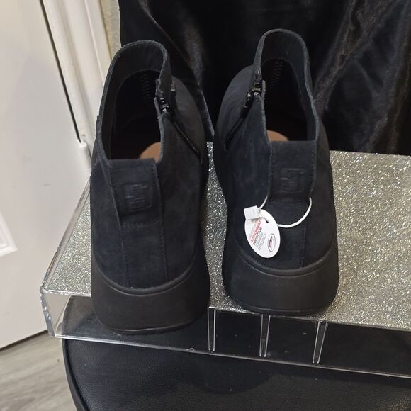 FitFlop SUMI Suede Ankle Boots-  Black - Picture 13 of 13